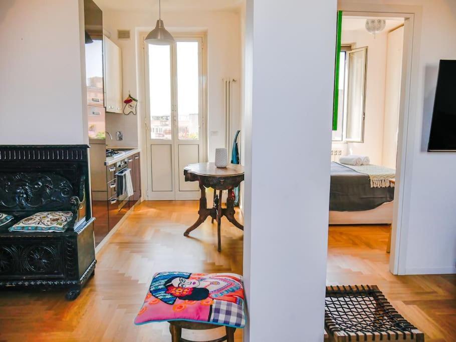 דירות רומא Beautiful Penthouse With Terrace Near The Centre מראה חיצוני תמונה