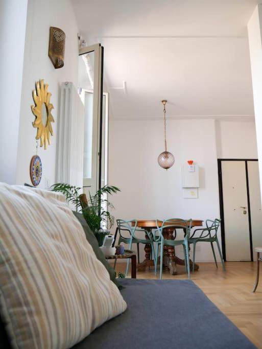 דירות רומא Beautiful Penthouse With Terrace Near The Centre מראה חיצוני תמונה